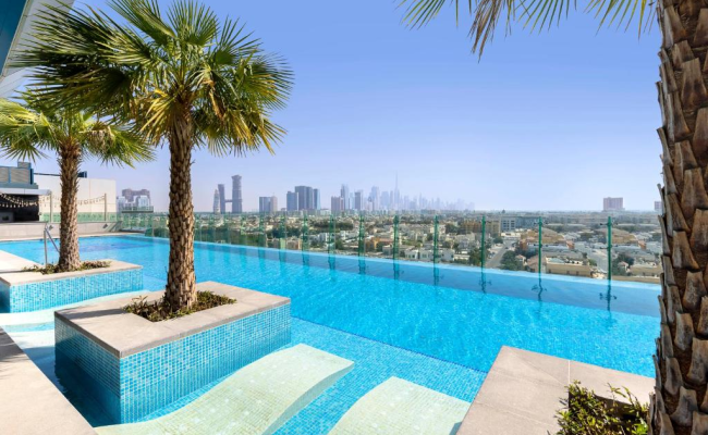 Element Al Mina, Dubai