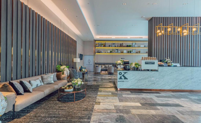 Siamese Exclusive Queens