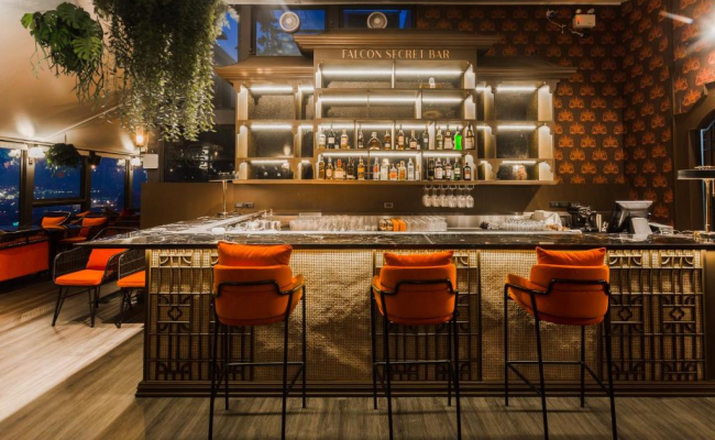 Siamese Exclusive Queens