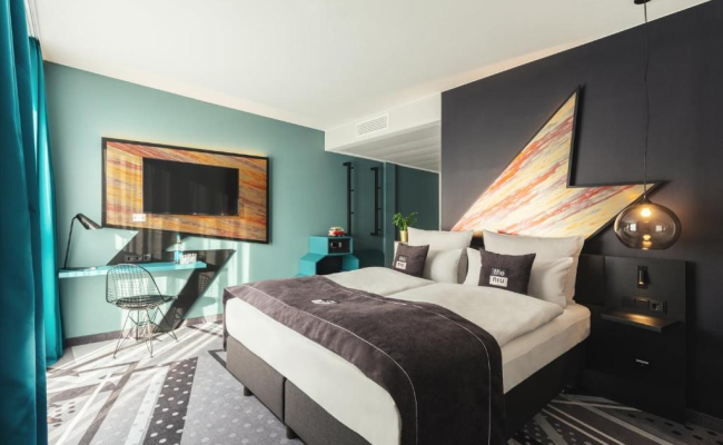 Holiday Inn - the niu, Flash Berlin Charlottenburg, an IHG Hotel