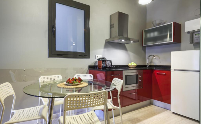 Fira Apartments by gaiarooms