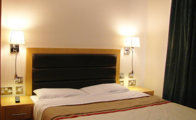Cromwell International Hotel