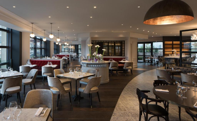 Renaissance Paris La Defense Hotel
