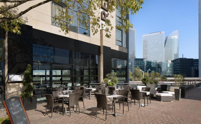 Renaissance Paris La Defense Hotel