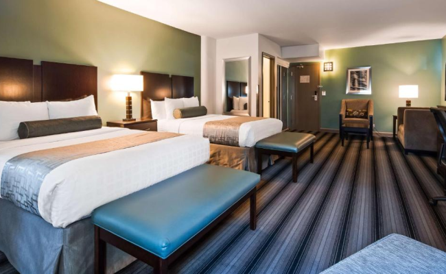 Best Western River North Hotel