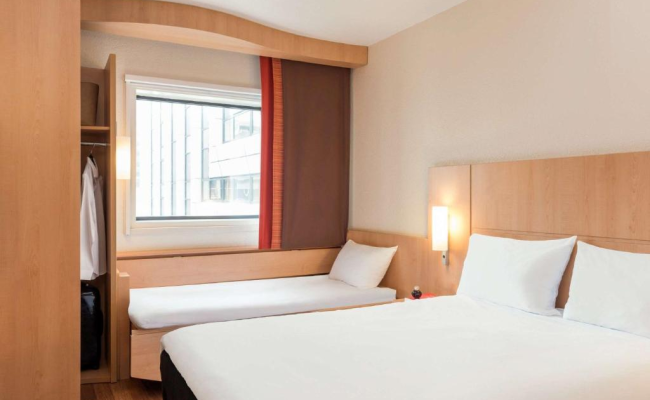 ibis Paris Pont de Suresnes Longchamp