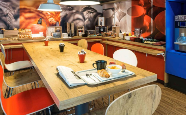 ibis Paris Pont de Suresnes Longchamp
