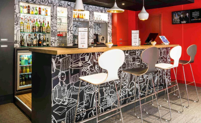 ibis Paris Pont de Suresnes Longchamp