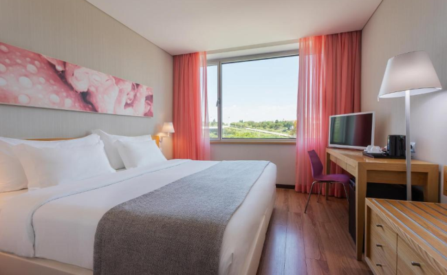 HF Fenix Garden Hotel