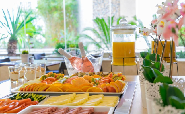 HF Fenix Garden Hotel