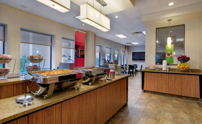 Hampton Inn & Suites Chicago-Downtown