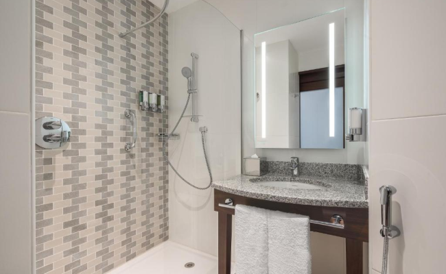Hampton By Hilton Dubai Al Barsha