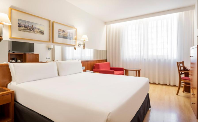 ILUNION LES CORTS SPA