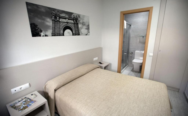 Hotel Ciutat De Sant Adria