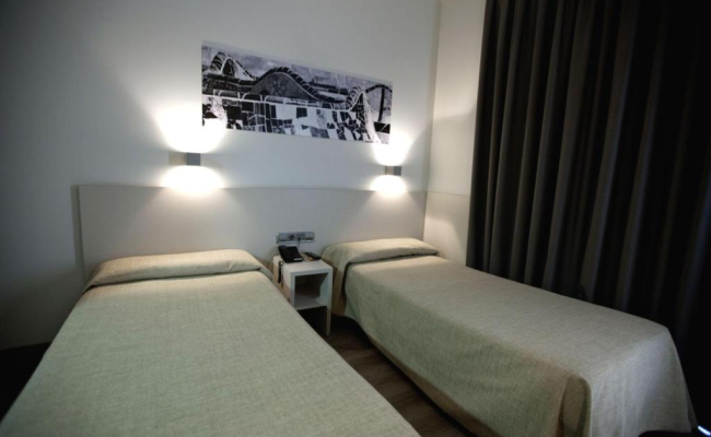 Hotel Ciutat De Sant Adria