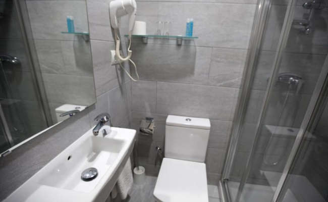 Hotel Ciutat De Sant Adria