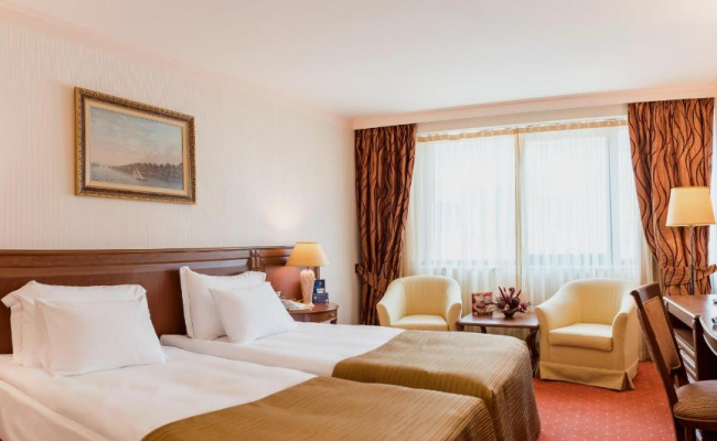 Crystal Palace Boutique Hotel