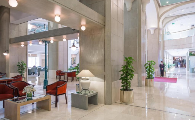 Crowne Plaza - Dubai Apartments, an IHG Hotel