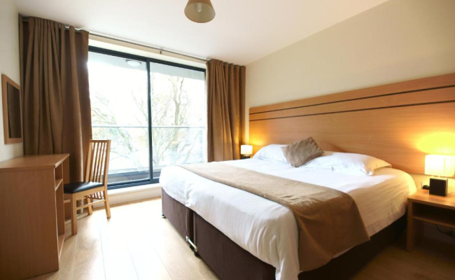 Lodge Drive Serviced Apartments