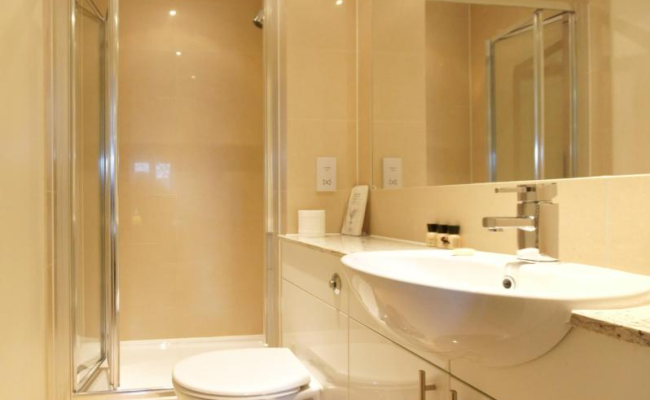 Lodge Drive Serviced Apartments