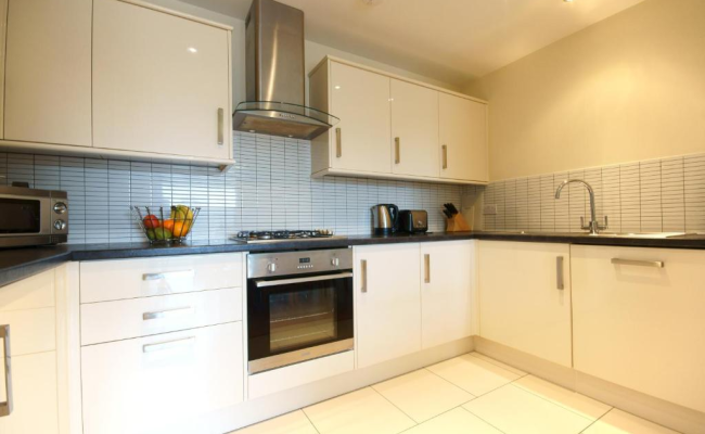 Lodge Drive Serviced Apartments
