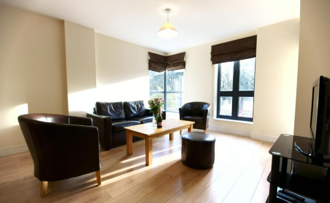 Lodge Drive Serviced Apartments