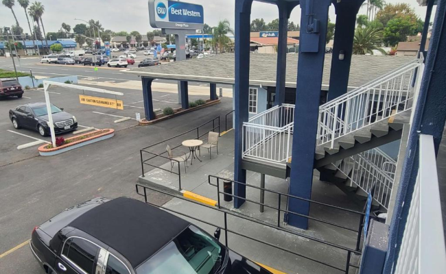 Best Western Orange Plaza