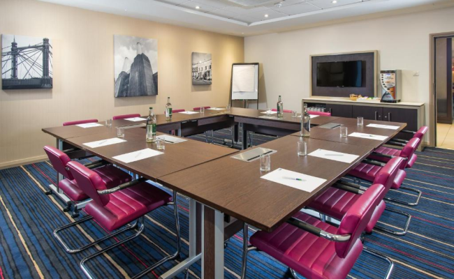 Holiday Inn Express London - Wandsworth, an IHG Hotel