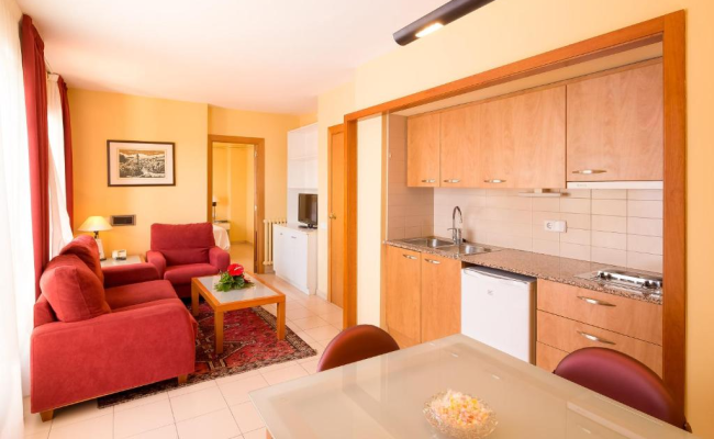 Aparthotel Bertrán