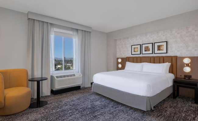 DoubleTree by Hilton Las Vegas East Flamingo