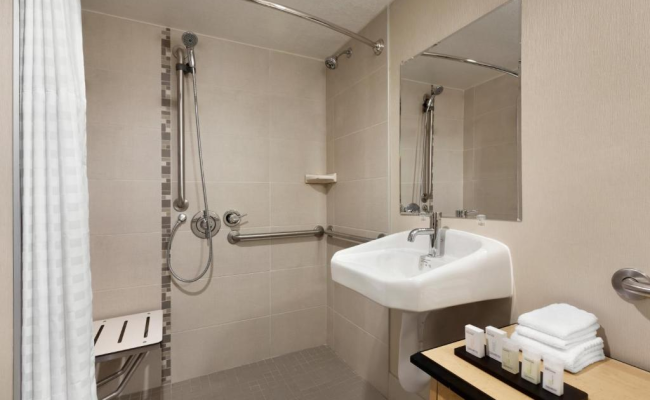 Embassy Suites by Hilton Convention Center Las Vegas