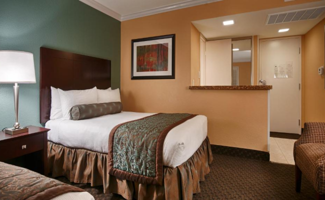 Best Western Plus Casino Royale - Center Strip