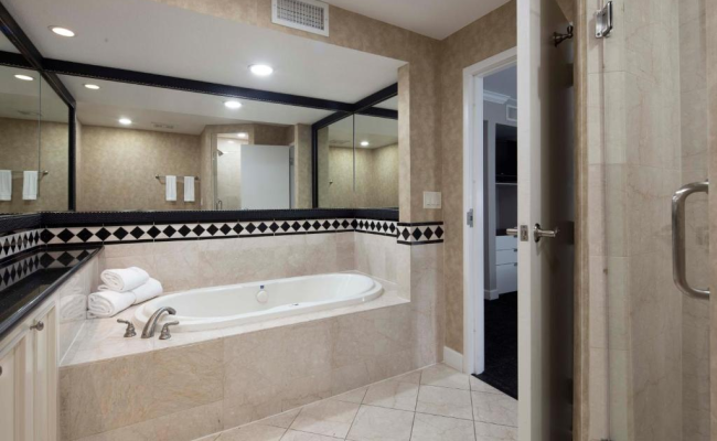 Best Western Plus Casino Royale - Center Strip