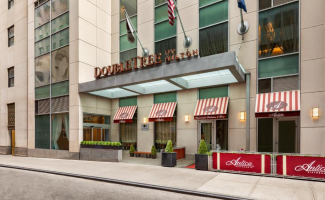 DoubleTree by Hilton New York Downtown