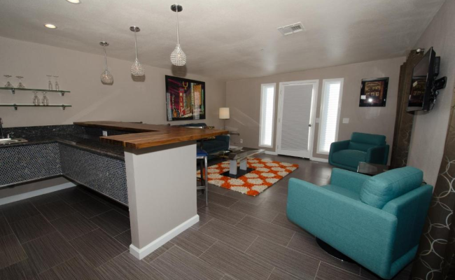 Thunderbird Boutique Hotel