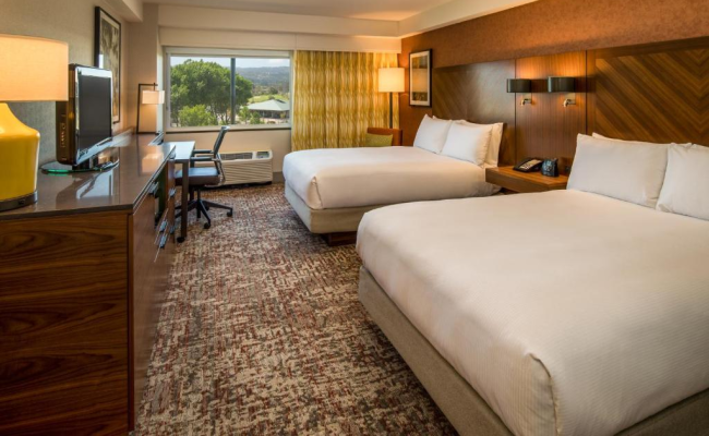 DoubleTree by Hilton San Francisco Airport
