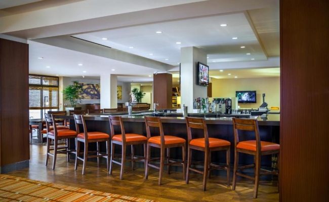 DoubleTree by Hilton San Francisco Airport