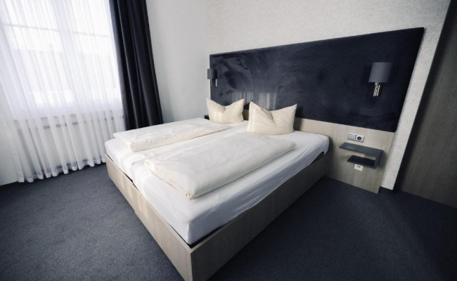 N9 Hotels