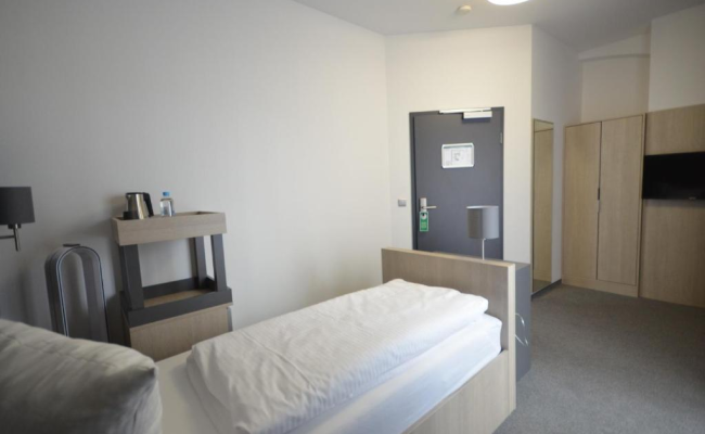 N9 Hotels