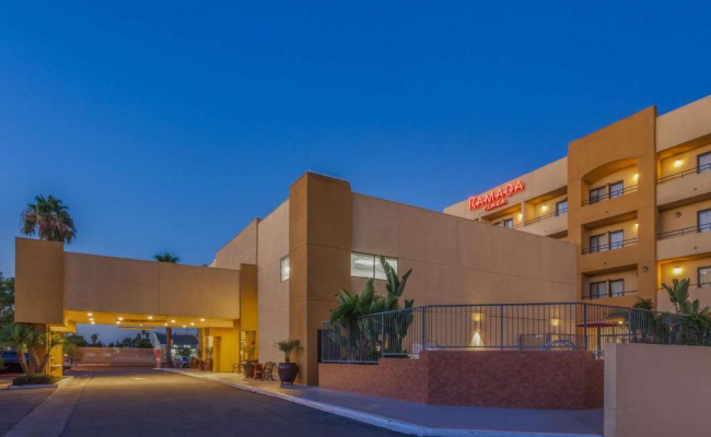 Ramada Plaza by Wyndham Garden Grove/Anaheim South