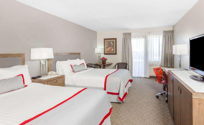 Ramada Plaza by Wyndham Garden Grove/Anaheim South