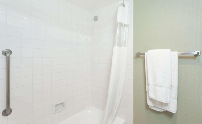 Ramada Plaza by Wyndham Garden Grove/Anaheim South