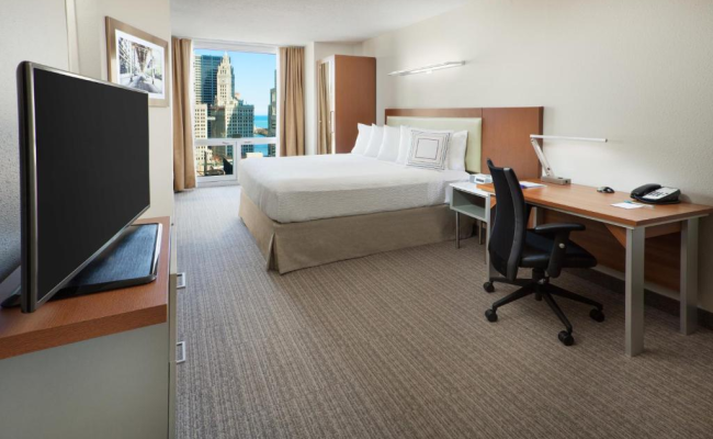 SpringHill Suites Chicago Downtown/River North