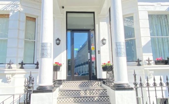 Trebovir Hotel
