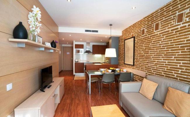 Serennia Cest Apartamentos Arc de Triomf