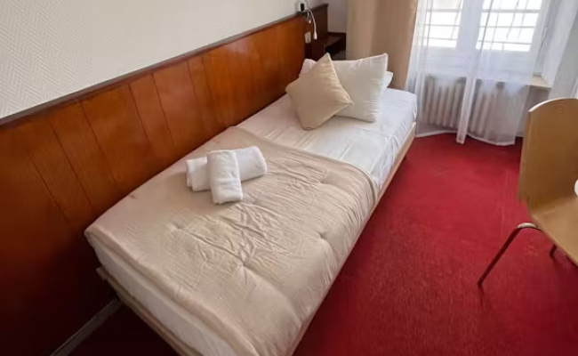 Azurene Royal Hotel