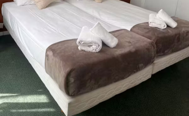 Azurene Royal Hotel