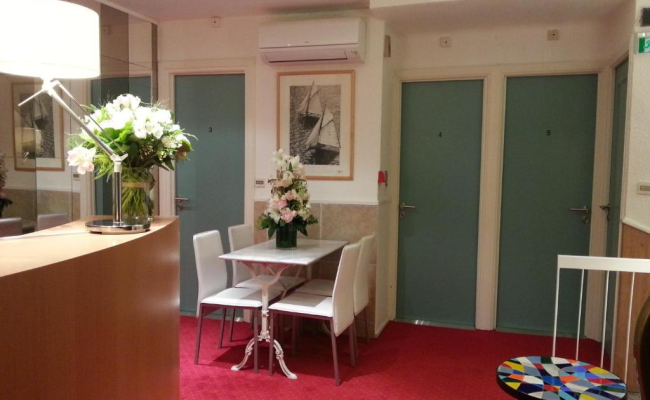 Azurene Royal Hotel