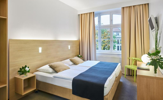 Hotel 38