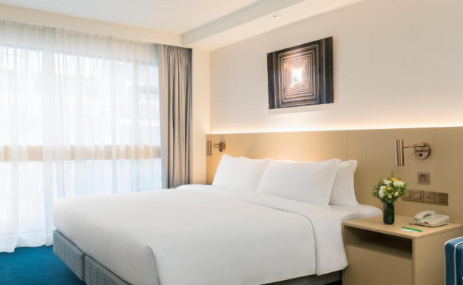 Holiday Inn Golden Mile